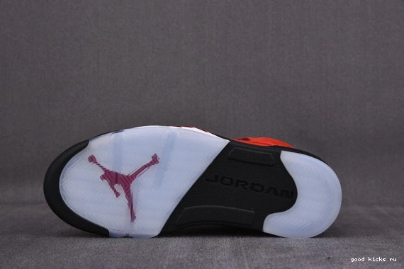 DD0587-600 Retro Bulls Jordan AIR Raging Red 5 (2021) DD0587-600 0426